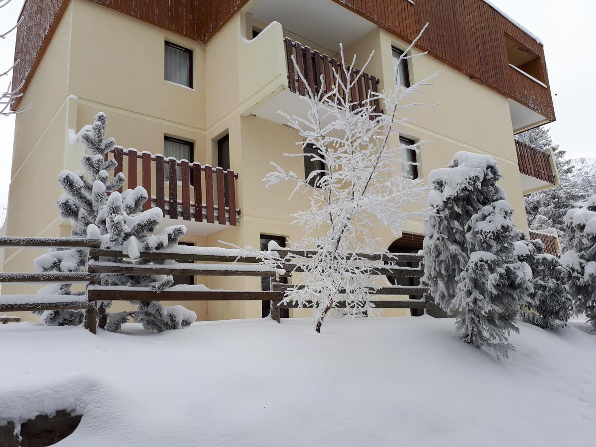 Vvf Les 7 Laux Massif De Belledonne Hotel Prapoutel Eksteriør billede